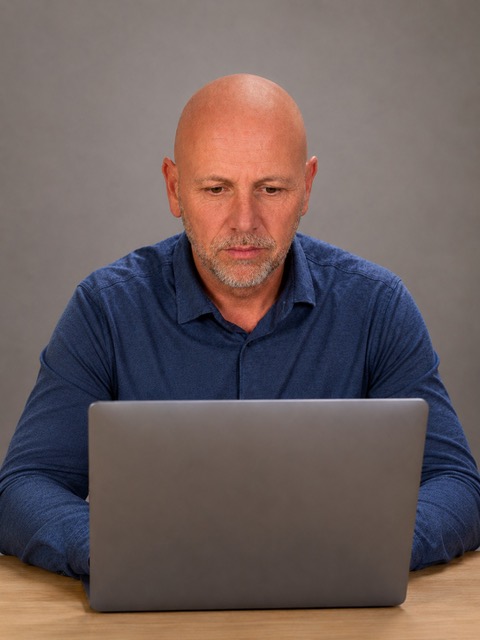 Erwin van Aken tijdens online coaching